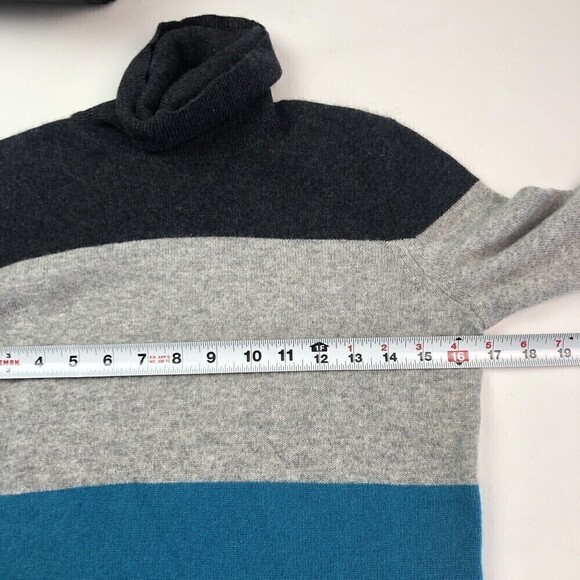 Bloomingdales 100% Cashmere Striped Sweater M Quiet Luxury Preppy Old Money - Picture 5 of 8